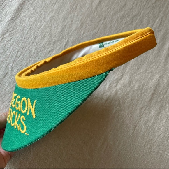 Vintage Oregon Ducks Visor Hat Classic Sportswear Made in USA Excel Condition - Picture 10 of 15